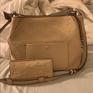 ❌SOLD❌ MCM Klara Hobo